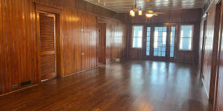 171 N RIVER Drive Gallery 4
