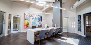 7 Pointe Apartments Gallery 16