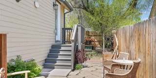 Fully Furnished Loft with washer/dryer and storage shed Gallery 1