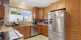 3 bed 2 1/2 bath Tri-level near Downtown Castle Rock! Gallery 12