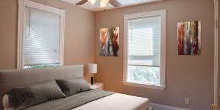 Modern Apt for the Socially Inclined near NEU  more w plenty of space + $500 Utilities Rebate with Promo Gallery 5