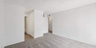 Lakewood Apartments at Lake Merced Gallery 15