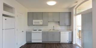 5208 Sawyer Gallery 2