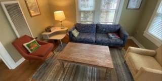 Inviting 2 Bed 1 Bath Home Gallery 4