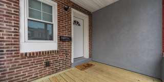 1119 THOMAS Street Gallery 1