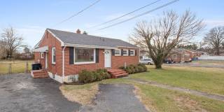 4 Bedroom/ 2 Bath Home for Rent in NW Roanoke 4 Bedroom/ 2 Bath Home for Rent in NW Roanoke Gallery 5