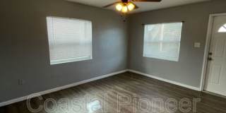 1227 Fargo St S Gallery 6
