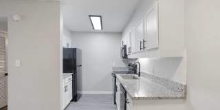 The Onyx Hoover Apartments Gallery 44