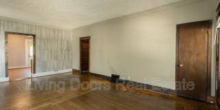 1529 N 24th St. Gallery 14