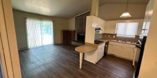 3 Bedroom, 2 Bathroom, 2 car garage Gallery 27