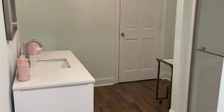 Furnished Executive Rental Downtown Gallery 7