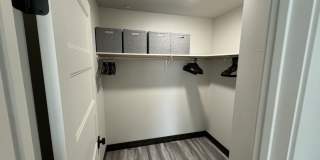 Month-to-Month 3bed 2.5 bath Whitefish Townhouse for rent - Walking distance to downtown. Gallery 18