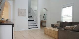 202 NE 36th Ter Gallery 6