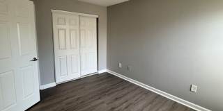 Charming 1BR Condo with loft  in Bowie Gallery 8