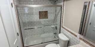 185 W Park Avenue unit: 209 Gallery 13