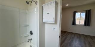 209 N Serrano Avenue 1/2 Gallery 10