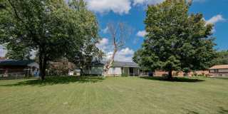 Adorable ranch home with huge fenced yard mid June! Gallery 17