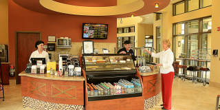 Imperial Palms Gallery 47