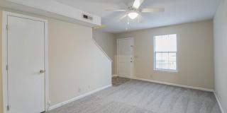 117-4 Hickory Trace Gallery 5