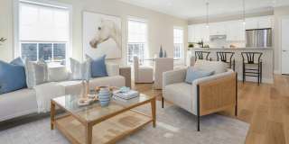 440 Heights Road unit: 210 Gallery 1