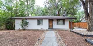Beautiful 2-Bedroom, 2-Bath Home in Desirable Southwest Colorado Springs! Beautiful 2-Bedroom, 2-Bath Home in Desirable Southwest Colorado Springs! Gallery 1