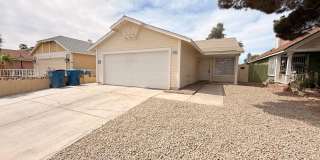 Welcome to this charming single-story home located in the Sunrise Manor! Gallery 1