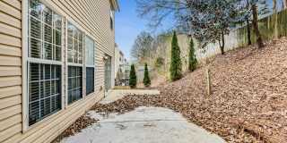 Single-family home in Kennesaw, GA near KSU, Town Center and Woodstock. Gallery 45