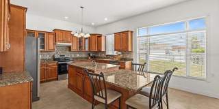 Stunning Waterfront Home - Treasure Island! 3bed| 2bath Gallery 14