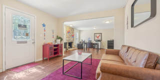 Wilshire Lofts and Townhomes Gallery 2