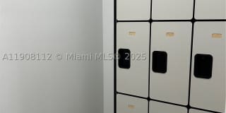 16909 N Bay Rd Gallery 30