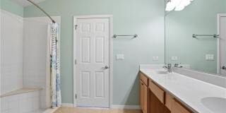 2427 Woodbourne Place Gallery 16