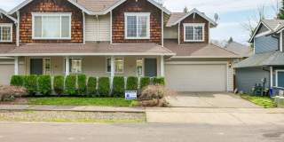 Charming 3 BD* 2.5 BA* Duplex **NEWLY RENOVATED** Located in Historic Orenco in the Elk Meadows Community Gallery 1