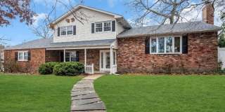 869 Knight Street Gallery 1