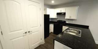 313 N Navy Blvd unit: 1B Gallery 7