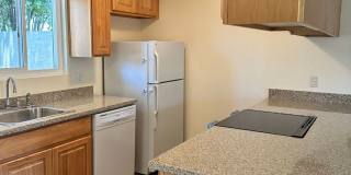 2 Bedroom Updated Duplex Gallery 1