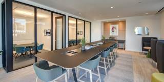 Aven Aven Gallery 21