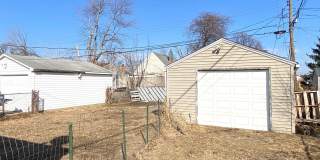 2 Bedroom, 1 Bath Home Available in Peoria IL! Gallery 9