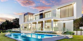 503 Palm Dr Gallery 2