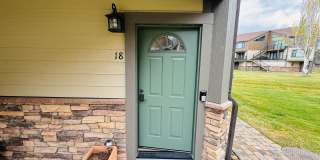 Furnished 1 bed / 1.5 bath condo in the Tahoe Keys Gallery 1