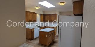 Cute 2 Bedroom, 2 Bathroom, 2 Car Garage and 1,562 Sq. Ft. home in 55+ Community in Rio Rancho. Gallery 14