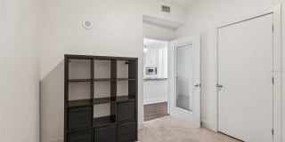 1208 E KENNEDY BOULEVARD Gallery 16