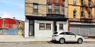 35 Lawrence Street Gallery 1
