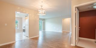 Condo for Rent in New Castle Gallery 3