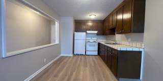 Wonderful Gated 2-Bedroom Downstairs Apartment Gallery 8