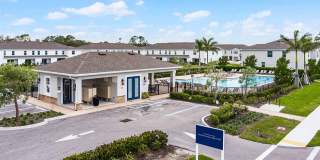 Soluna Townhomes Gallery 22