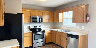 3 Bedroom 2 Bathroom Open Kitchen Gallery 5