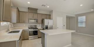 Beautiful 2 story Home in Skye Canyon Gallery 19