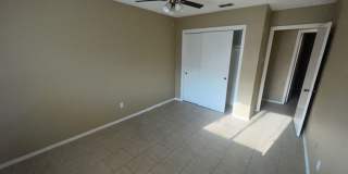 3 bedroom 2 bathrooms Gallery 12
