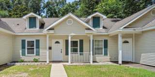 2 Bedroom in Convenient Area Gallery 1