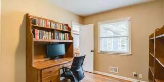Beautiful 4BR 2BA Rambler in Roseville Gallery 22